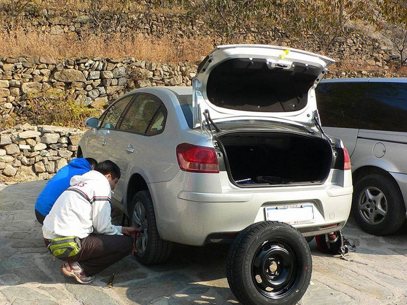 汽车道路救援电话